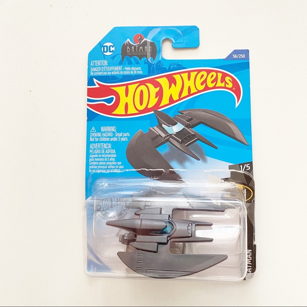 Hot Wheels - Batman The Animated Series DC 1/5 Batman Batplane 56/250